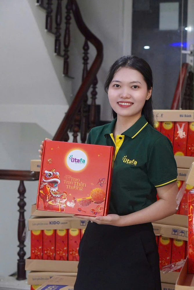 Titafa Pharma đã “chốt đơn” 1.100 hộp bánh trung thu KIDO’s Bakery, dùng làm quà tặng nhân viên trước thềm lễ 2/9, đồng thời dùng để biếu tặng các đối tác và khách hàng thân thiết
